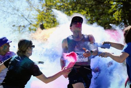 Hundreds get colourful for inaugural Cougar Run