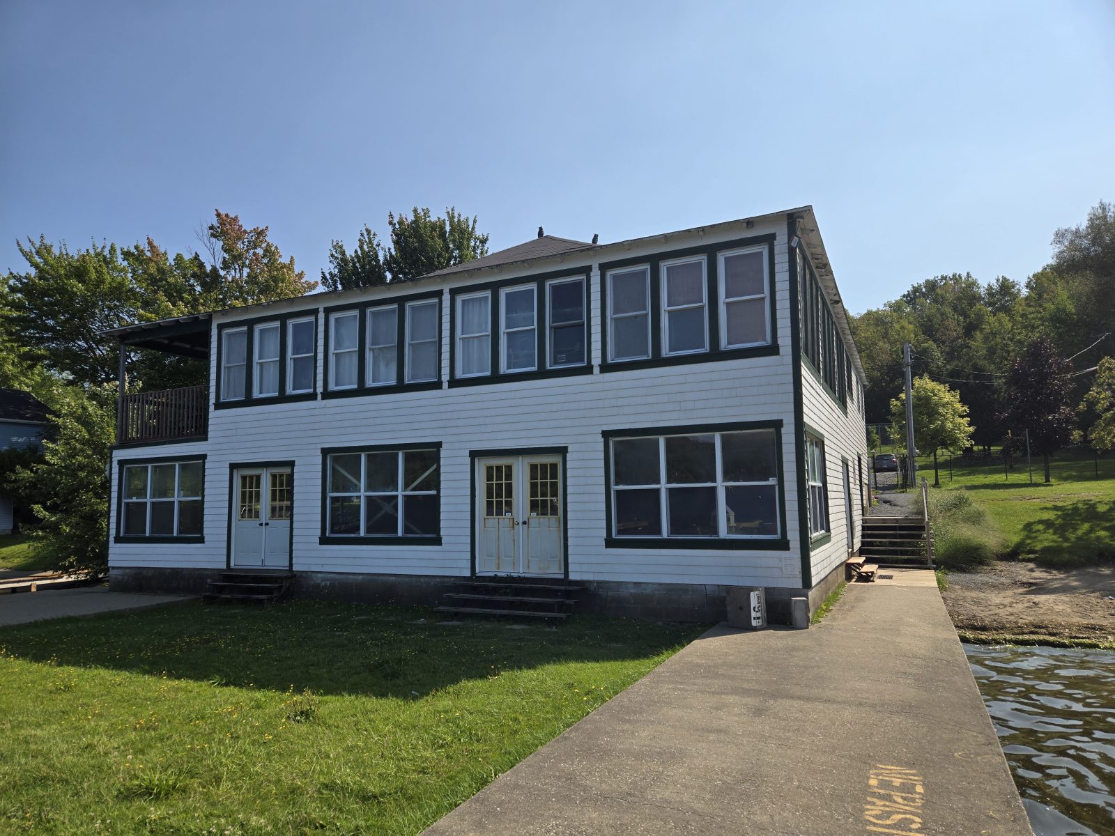 North Hatley’s Pleasant View Beach House set to be replaced after unanimous demolition vote