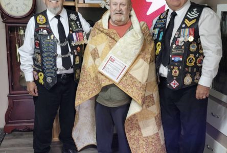 Local veteran honoured with Quilt of Valour for service in Persian Gulf